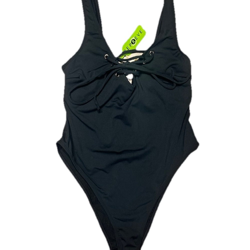 NWT Wolf & Whistle Women’s Black One Piece Swimsuit Size 32/D Small